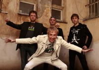 /album/a/a2580981-zonaa-promo2011-jpg/